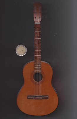 Guitare_miniature 001.jpg